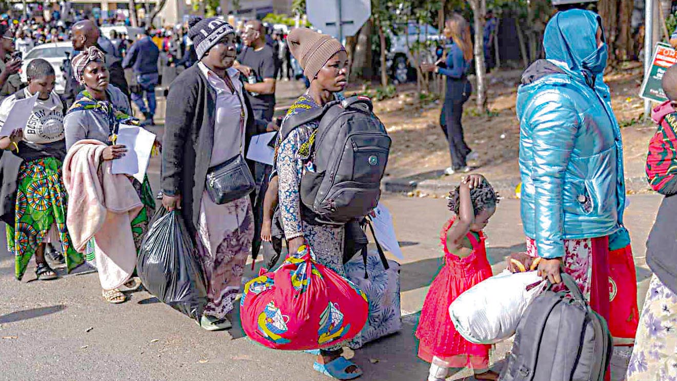 Malawian buses begin long journey back home 